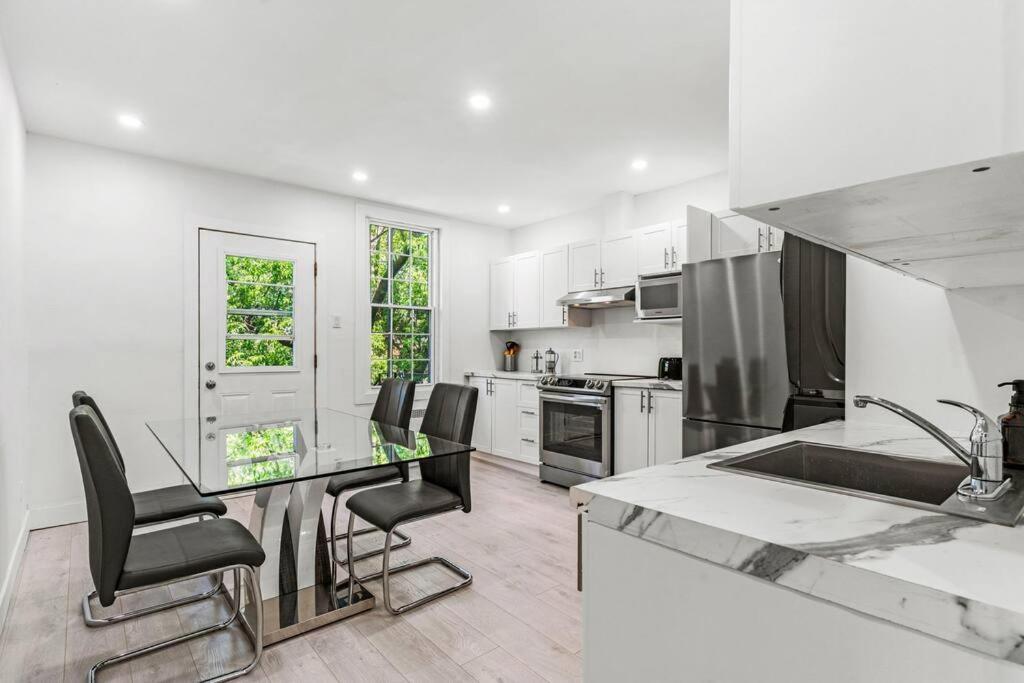 Appartement Haut De Gamme Ndg มอนทรีอัล ภายนอก รูปภาพ